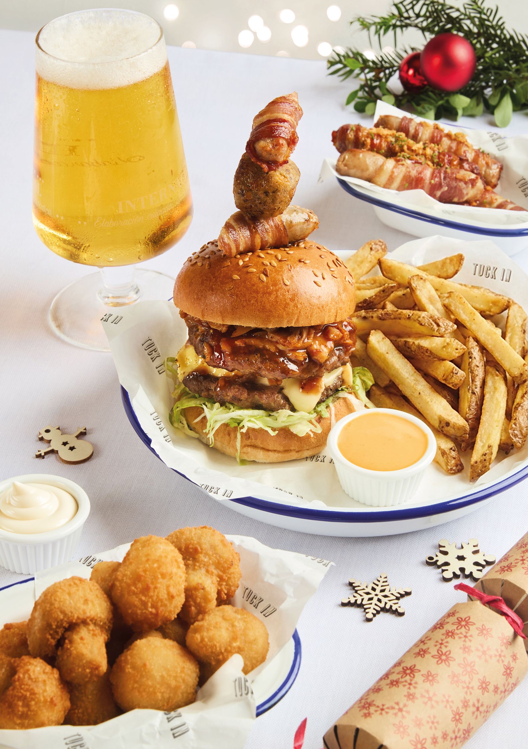 Festive Lunch & Dinner at The Trafalgar in Hednesford